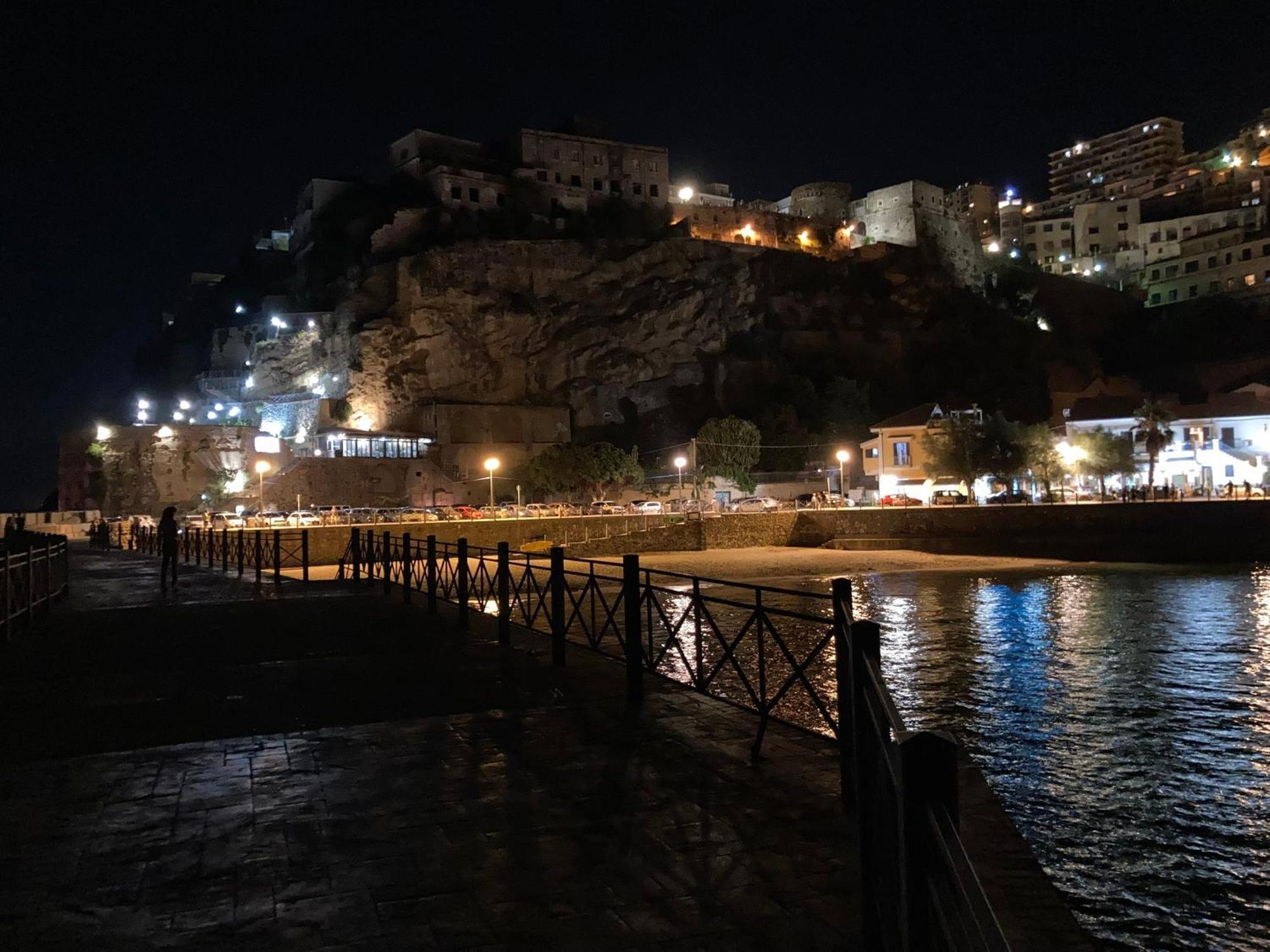 Ferienwohnung Residenza Ferdinando - 40M Dal Mare Pizzo  Exterior foto