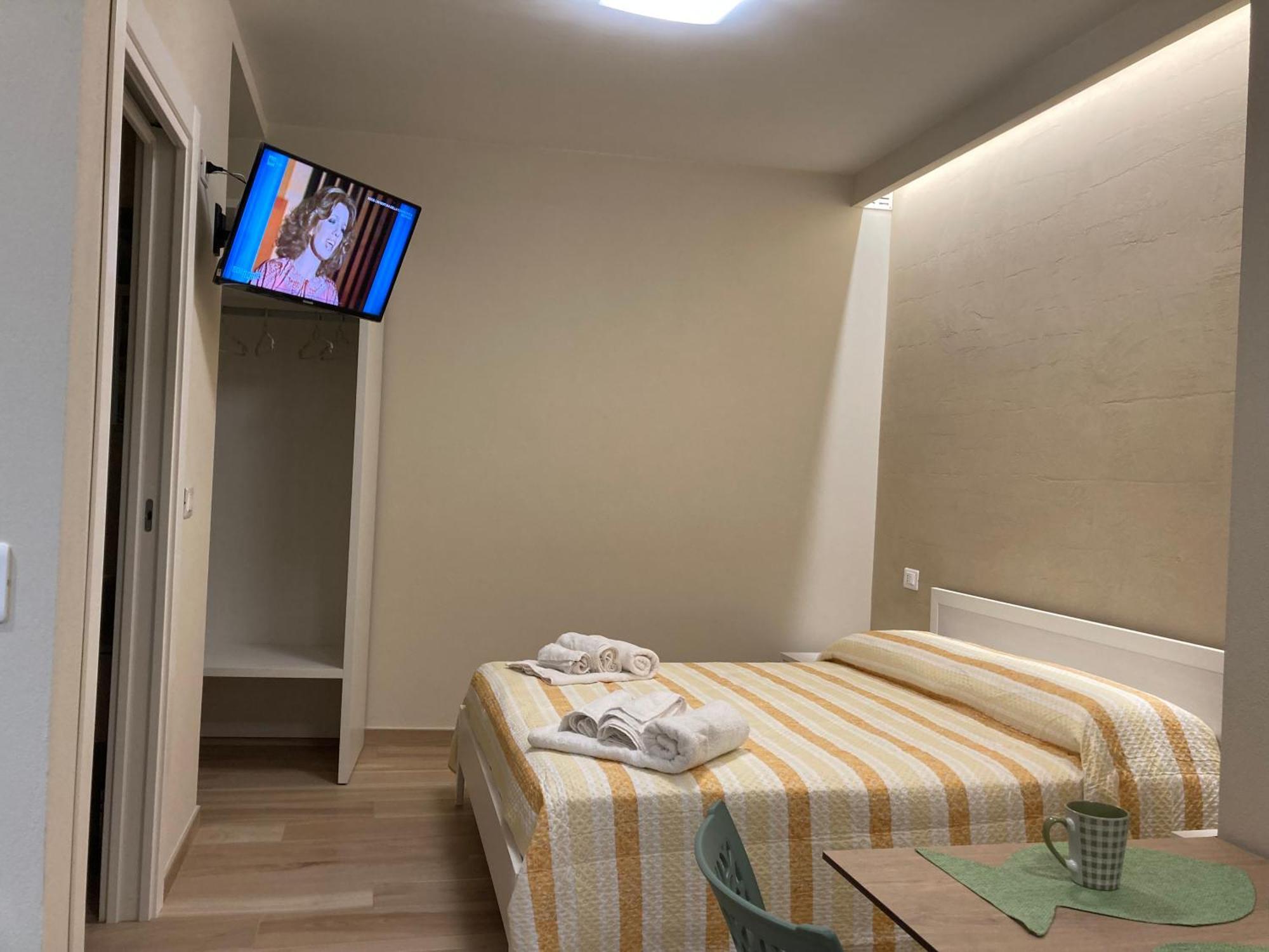 Ferienwohnung Residenza Ferdinando - 40M Dal Mare Pizzo  Exterior foto